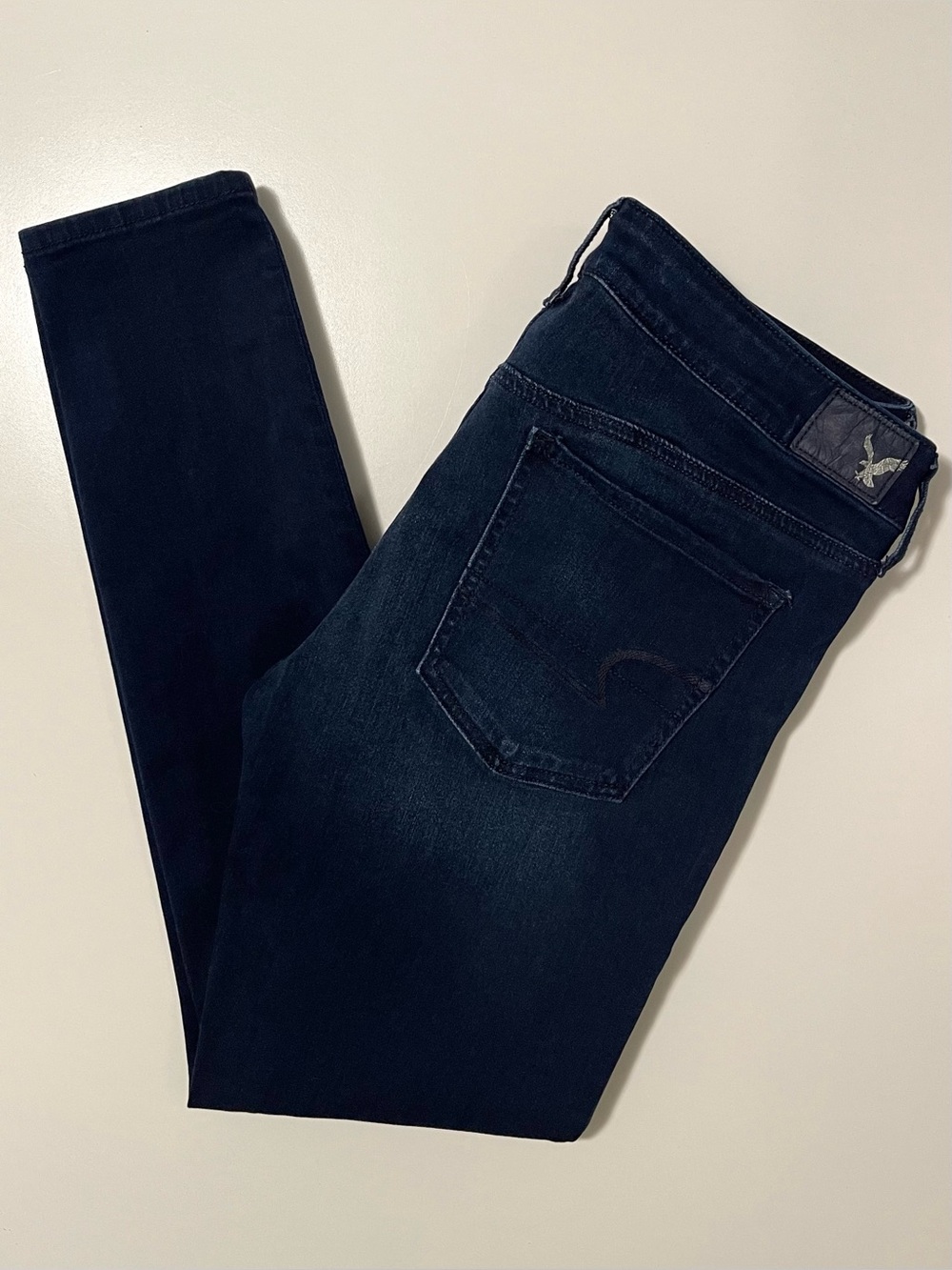American Eagle Super Low Jegging - Dark Wash & Super Stretch - Size 12 Regular
